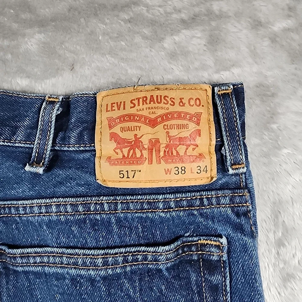 Levis levis 517